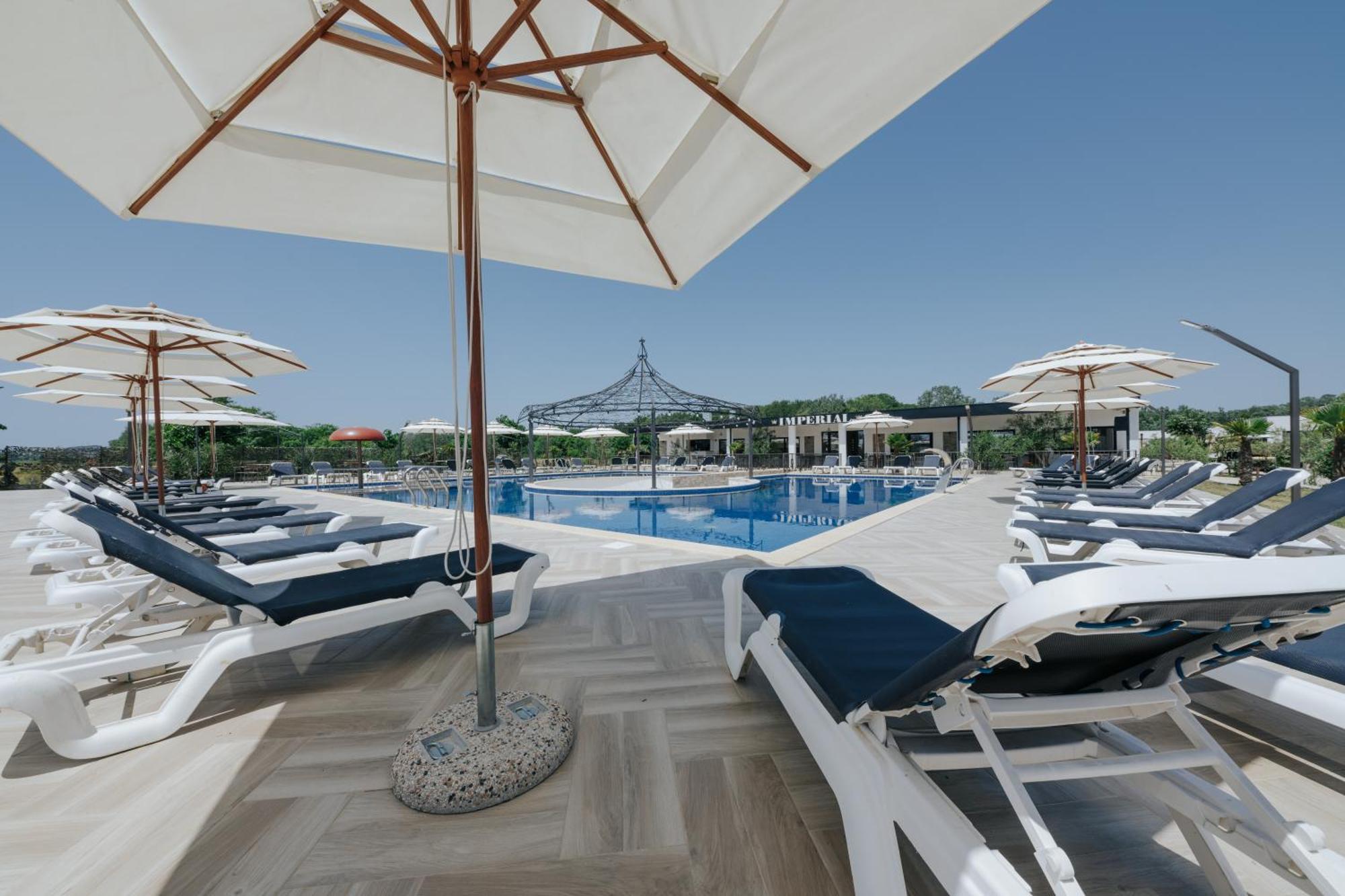 Imperial Family Resort Ulcinj Exterior foto