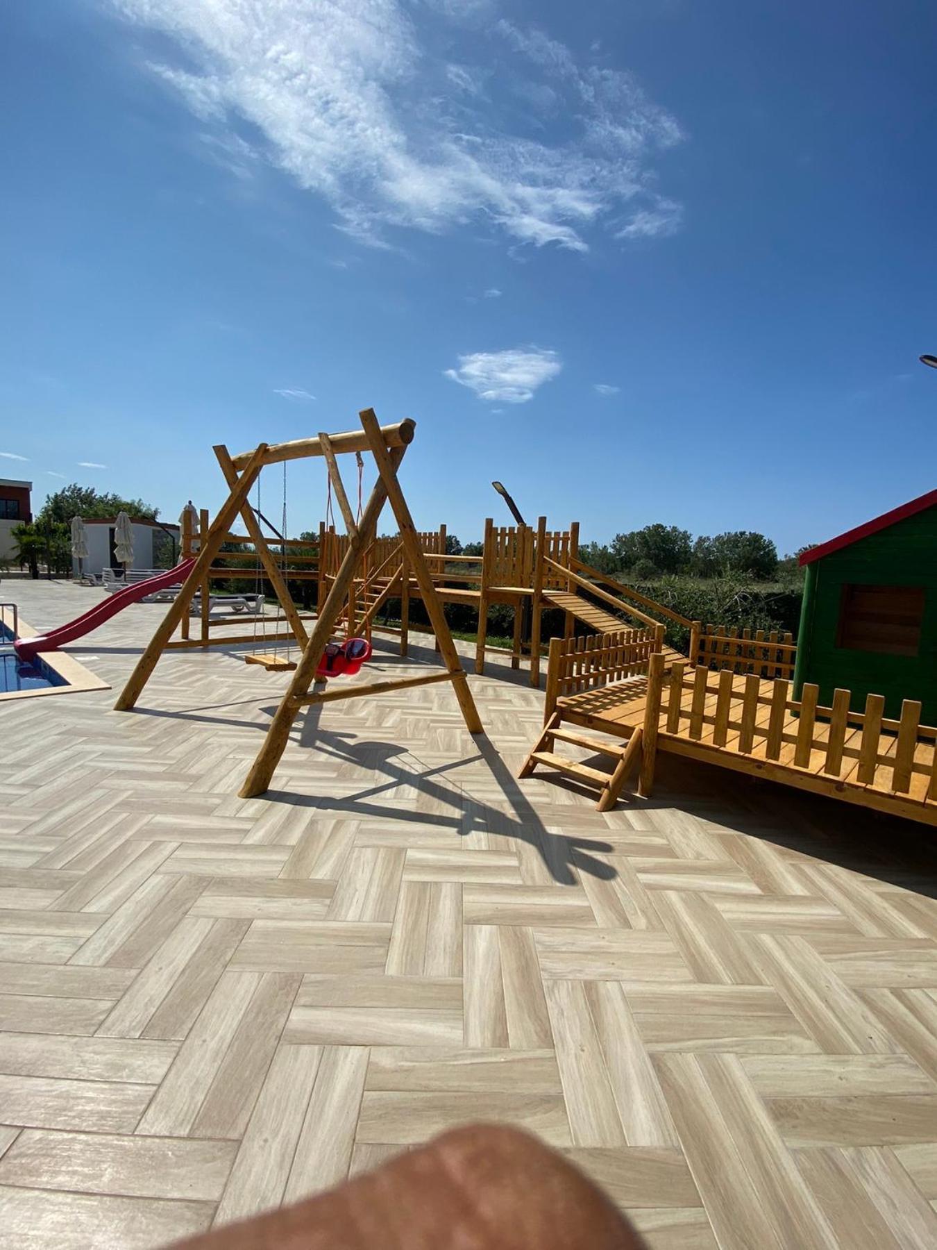 Imperial Family Resort Ulcinj Exterior foto