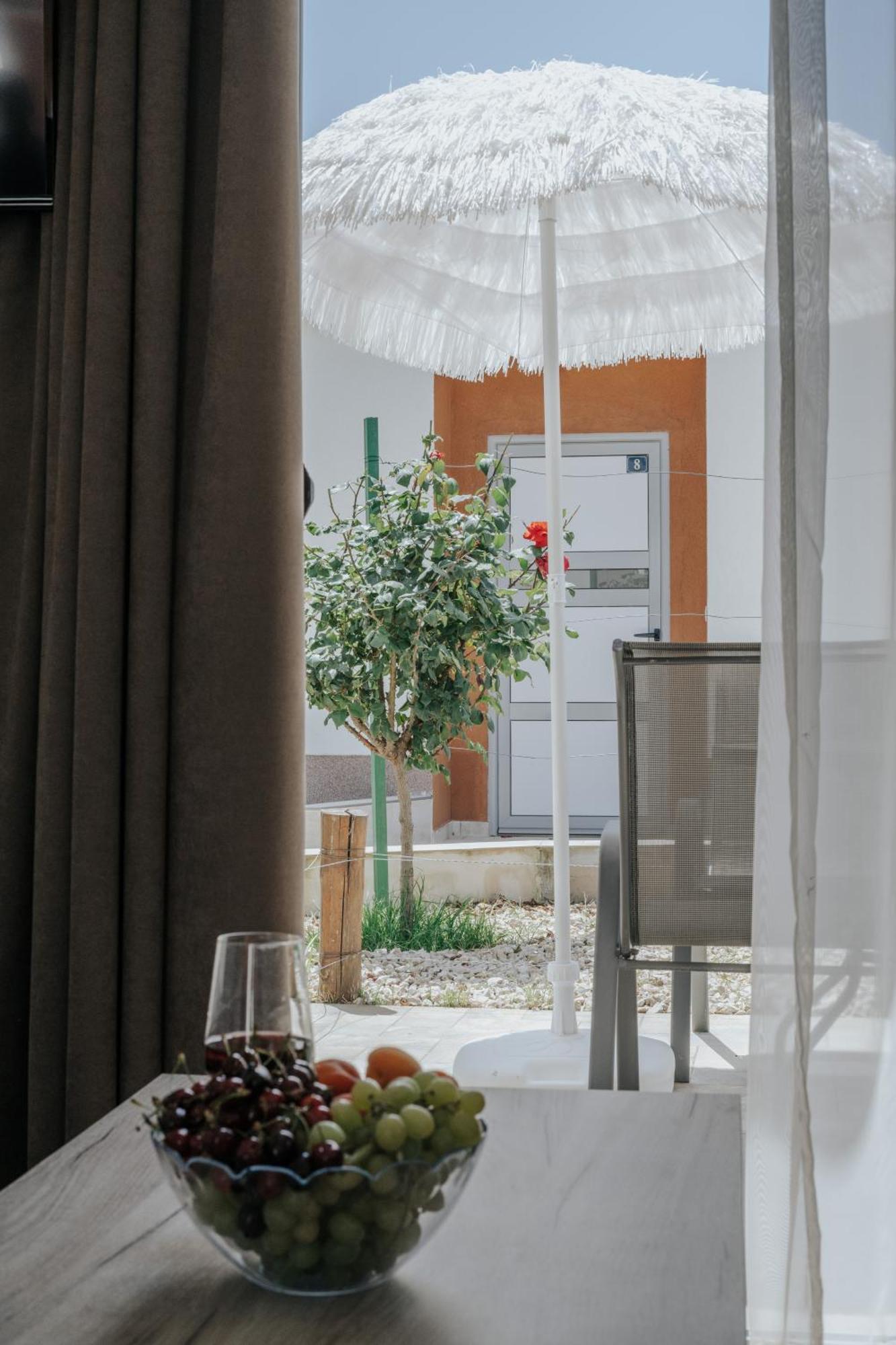 Imperial Family Resort Ulcinj Exterior foto