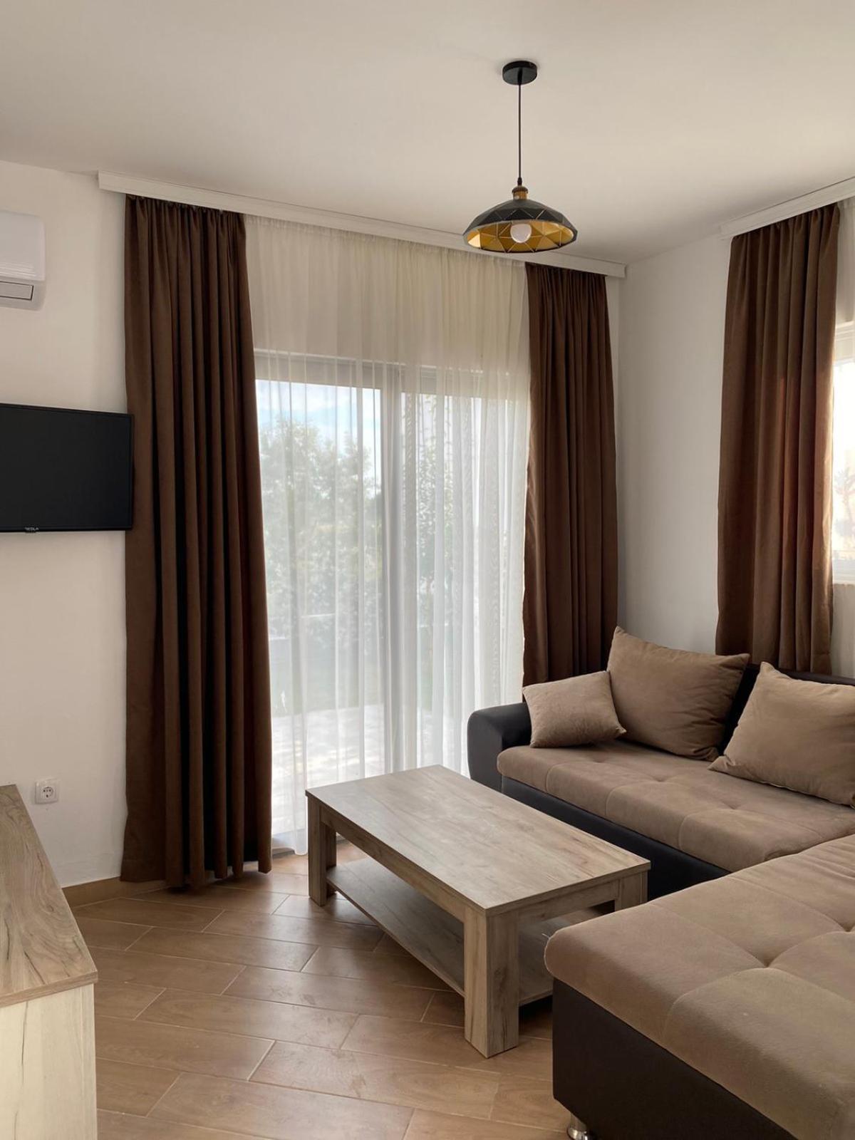 Imperial Family Resort Ulcinj Exterior foto